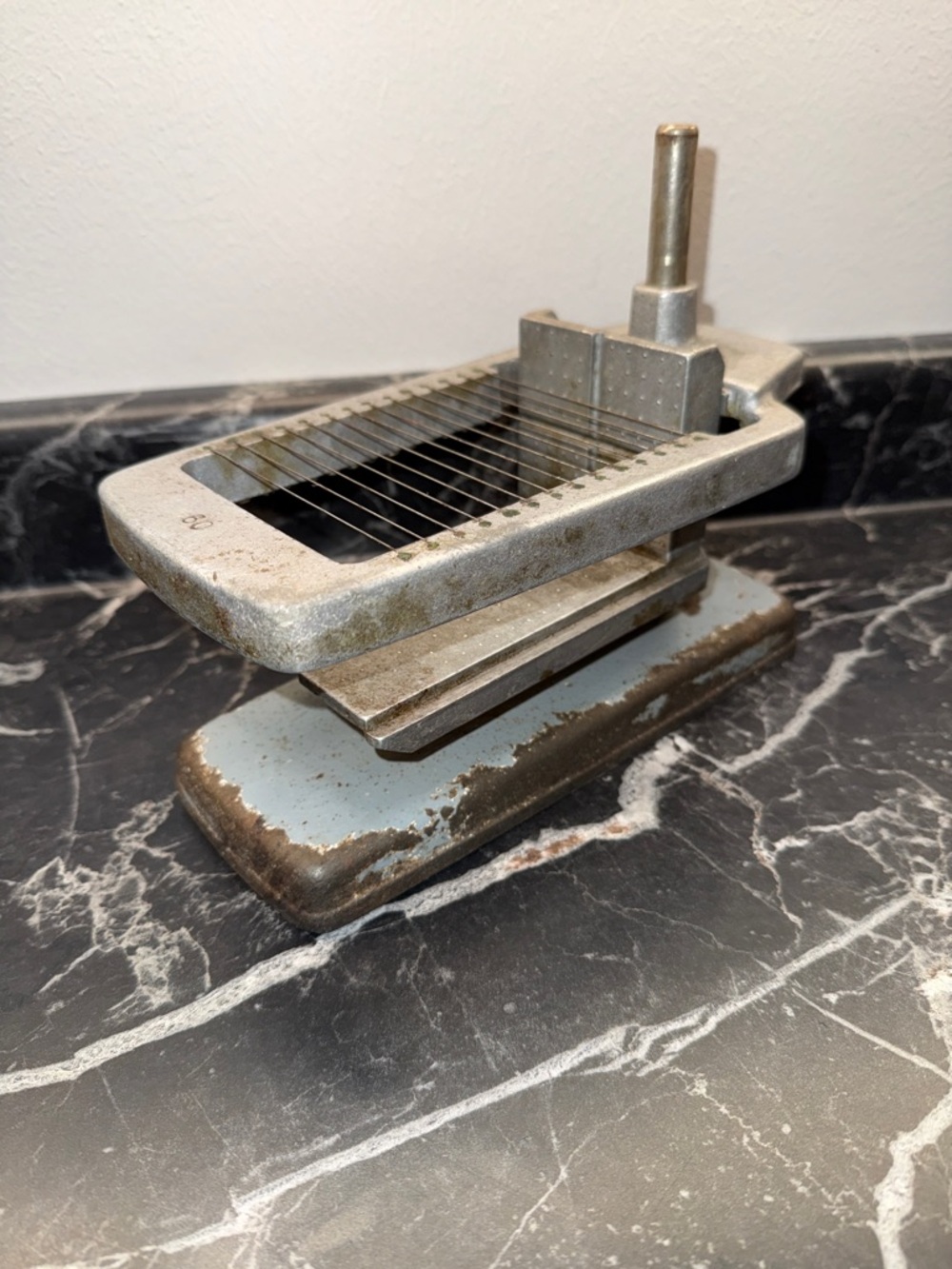 Vintage Metal cheese Slicer - Light Blue and Silver